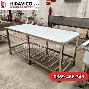 bàn chắt inox có giá để gia vị